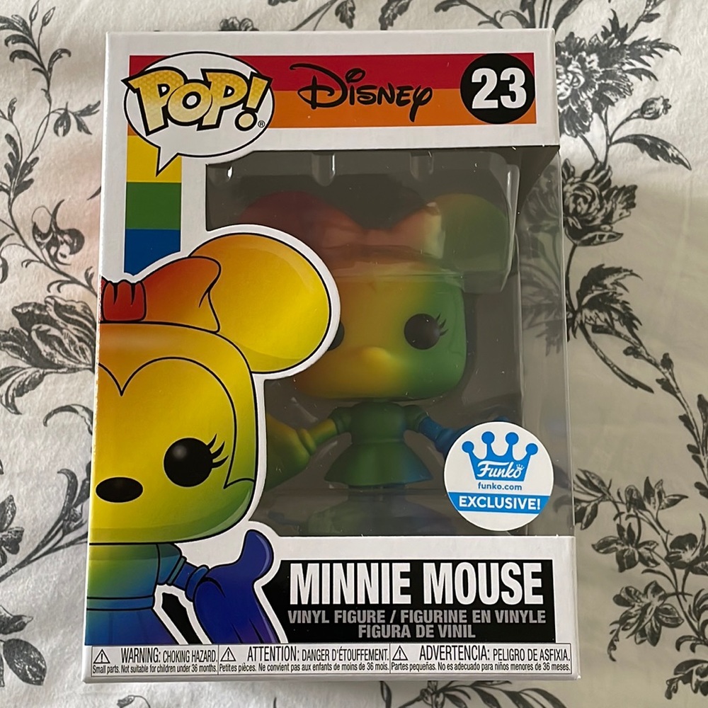 Minnie Mouse Pride Funko Pop